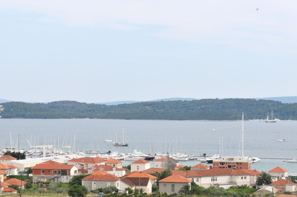 Apartments Marinko Trogir Zimmer foto